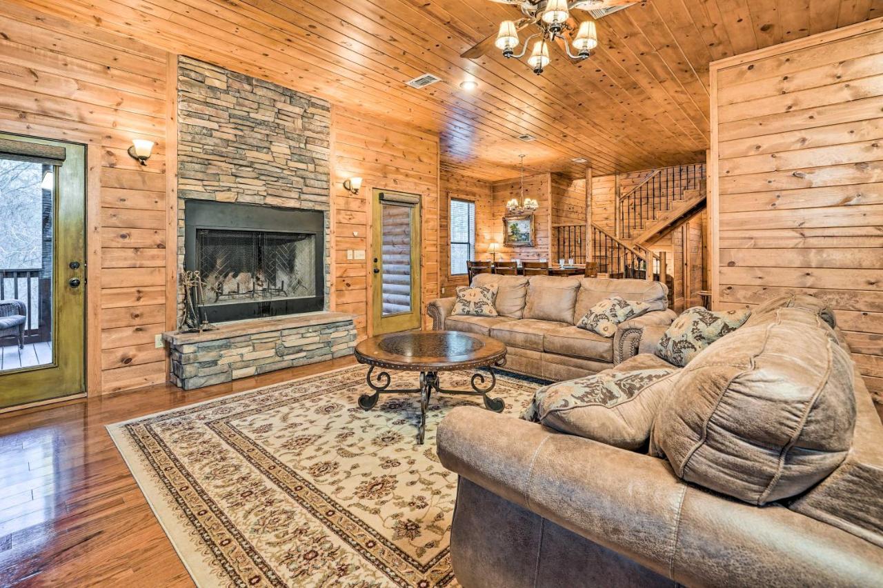 Broken Bow Cabin With Deck, Hot Tub And Fire Pit! Dış mekan fotoğraf