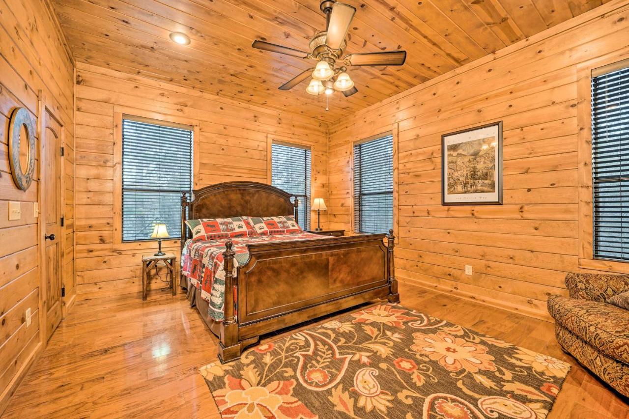 Broken Bow Cabin With Deck, Hot Tub And Fire Pit! Dış mekan fotoğraf