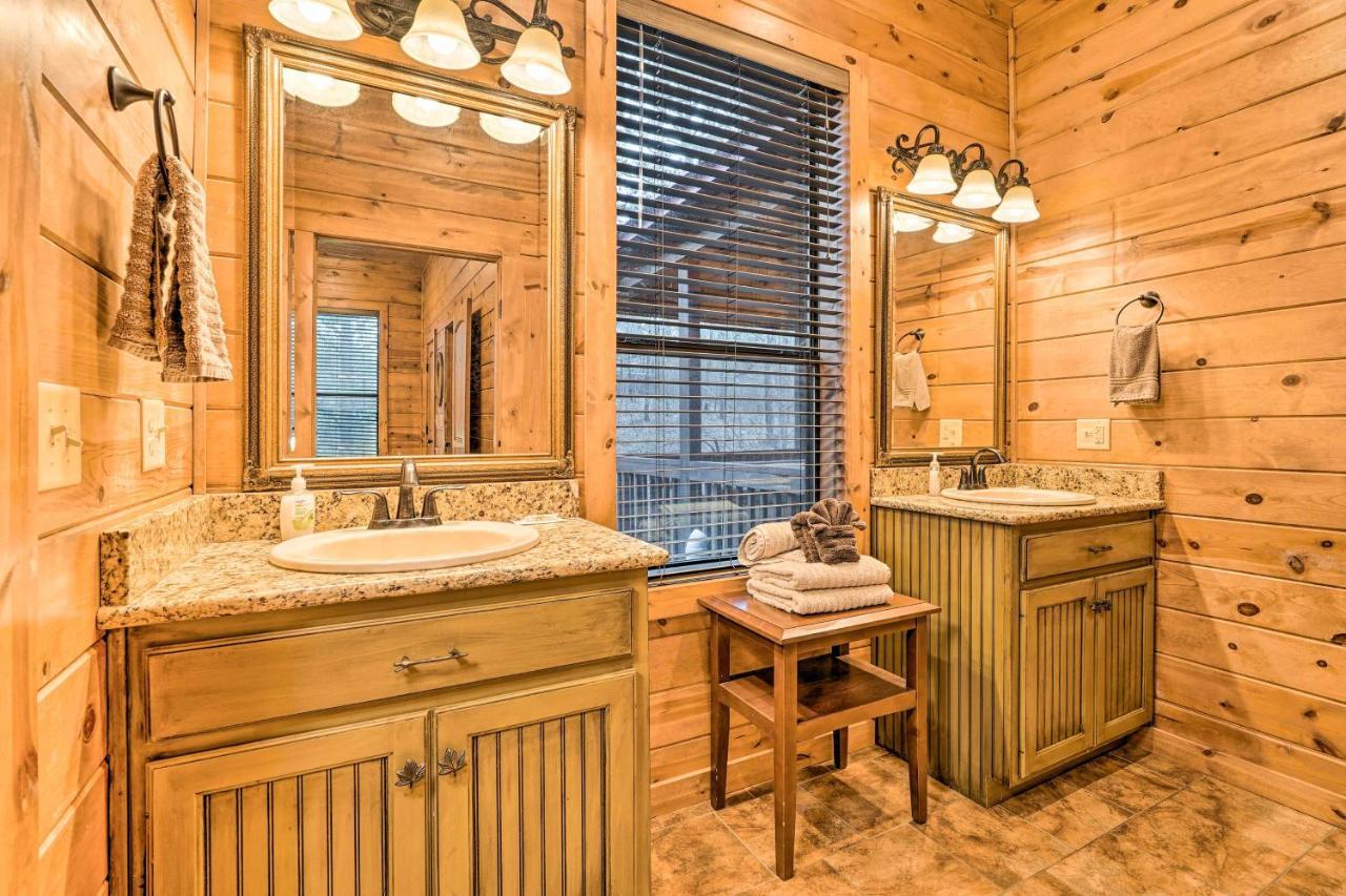 Broken Bow Cabin With Deck, Hot Tub And Fire Pit! Dış mekan fotoğraf