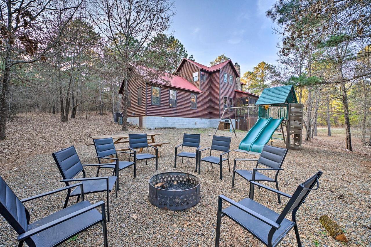 Broken Bow Cabin With Deck, Hot Tub And Fire Pit! Dış mekan fotoğraf